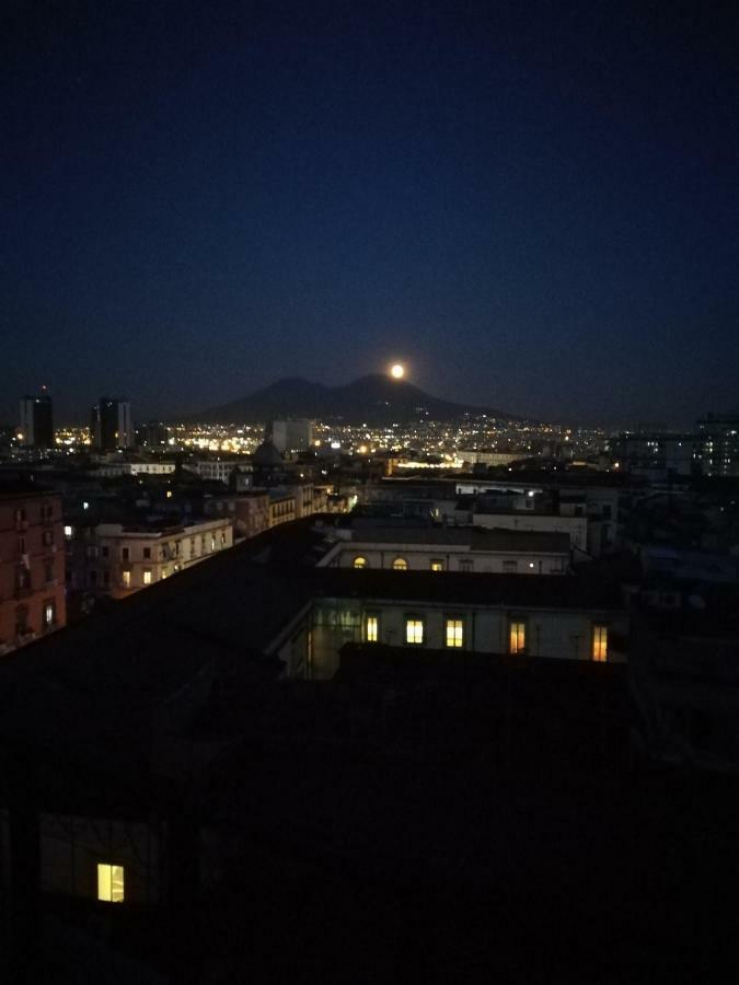 A Wonderful Penthouse In Naples Apartment Luaran gambar
